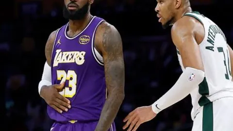 新加坡羽球公开赛喜迎SG60周年，全新奖杯宣传片同步亮相