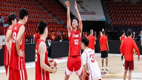 中超焦点战：玉昆2-1击败河南，布尼亚明首秀破门，叶力江失误成送分王